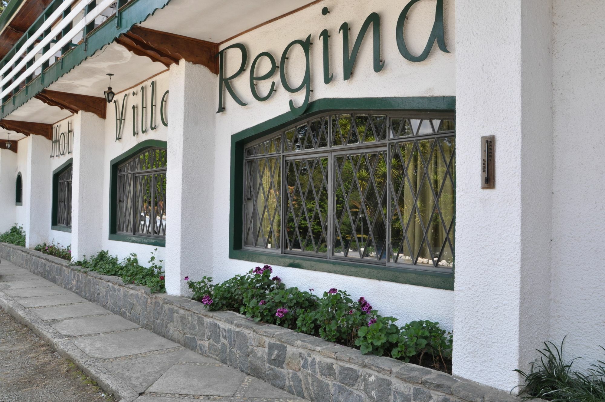 Hotel Vila Regina Campos do Jordão Exterior foto